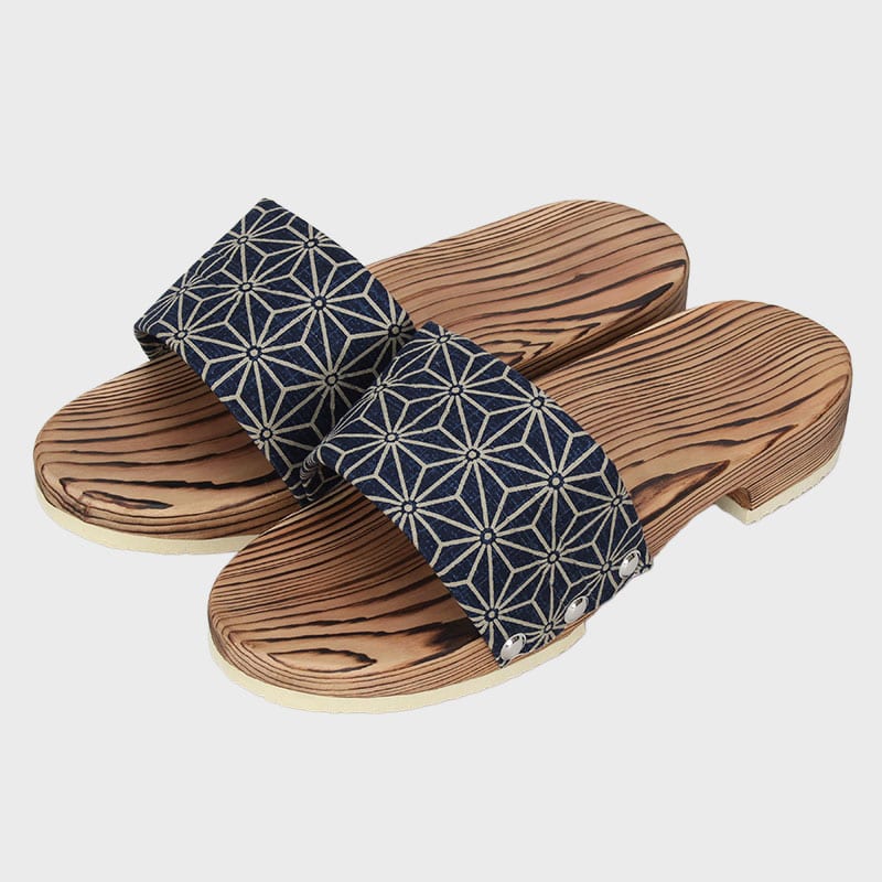 男女兼用『大分県産天然日田杉使用』杉焼きサンダル下駄