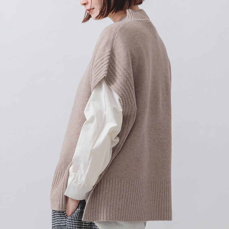婦人『m.m.o.』マシーンウォッシャブル ハイネックニットベスト