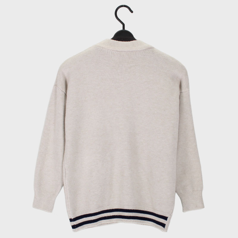 婦人ねこアップリケ付カーディガン