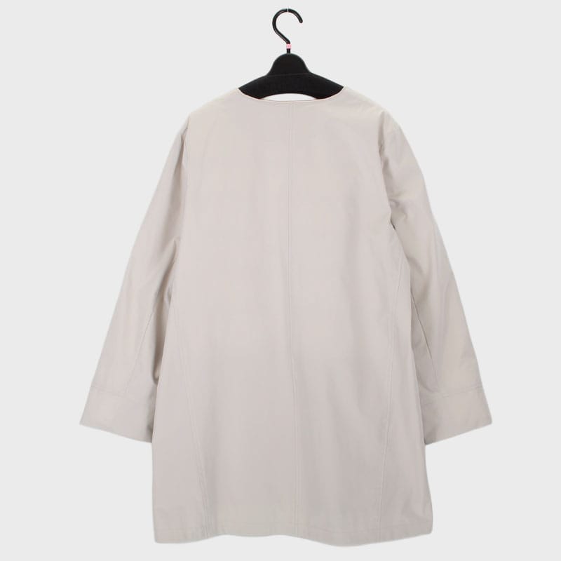 【在庫限り】婦人ノーカラーダウンコート