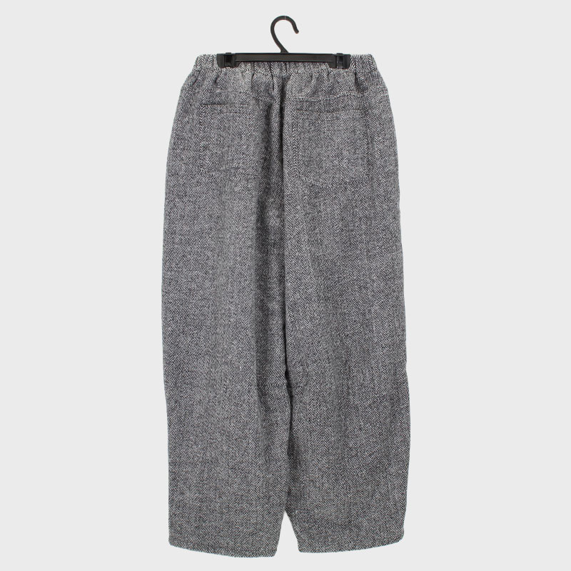 婦人『m.m.o.』ヘリンボーンコクーンパンツ