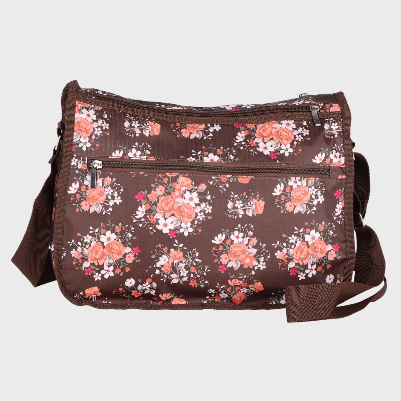 婦人底マチ広がるショルダーバッグ