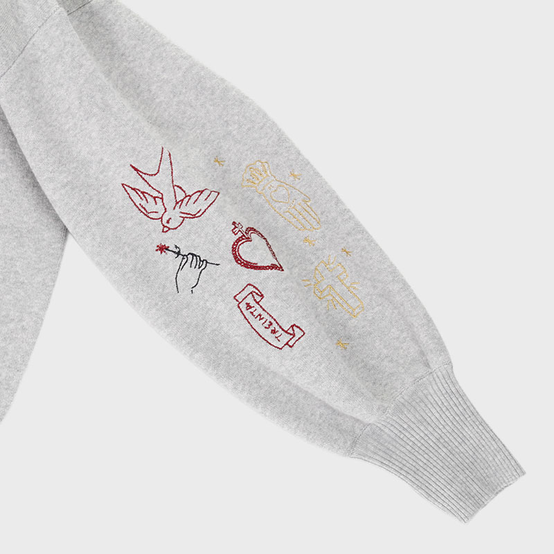 婦人『palm RICHE』スウェットライクロゴ刺しゅうニット