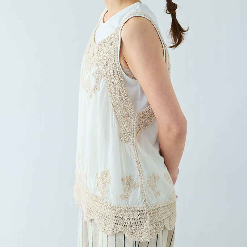 婦人『cloudnine』レース刺繍入りキャミベスト