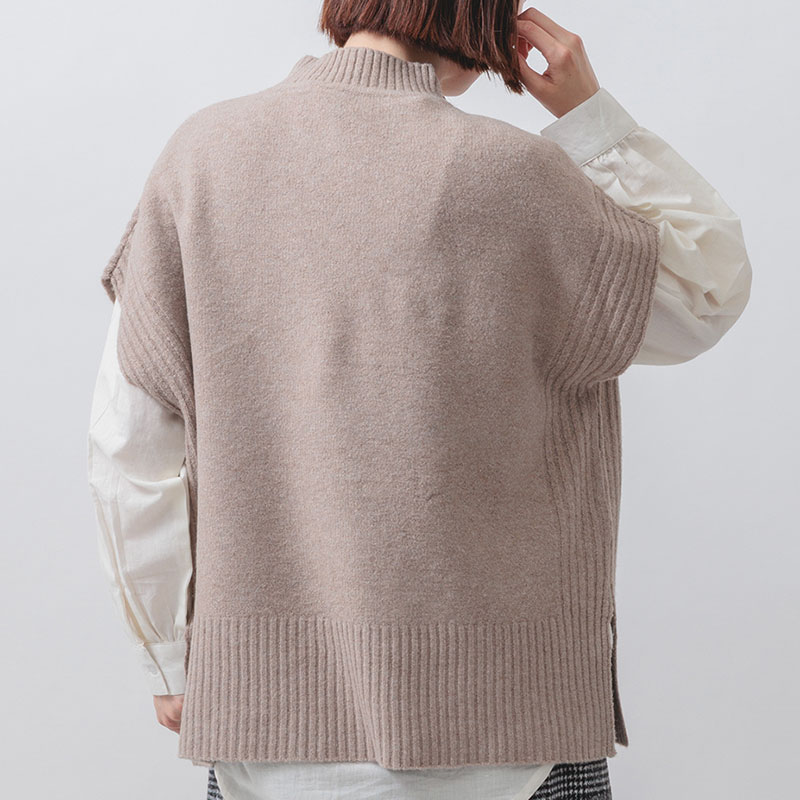 婦人『m.m.o.』マシーンウォッシャブル ハイネックニットベスト