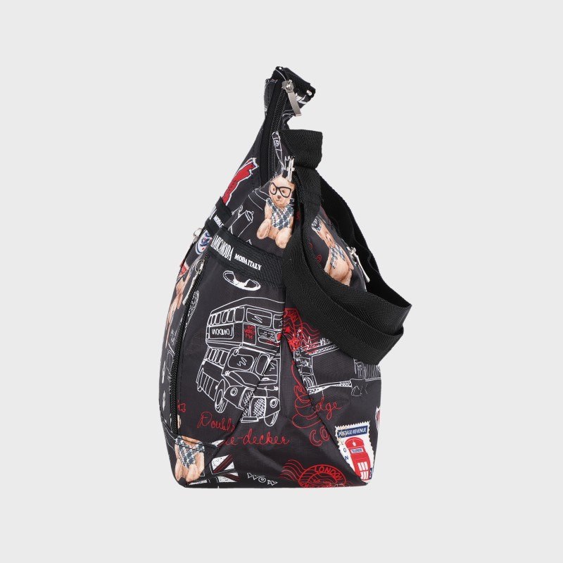 婦人クマ柄ショルダーバッグ