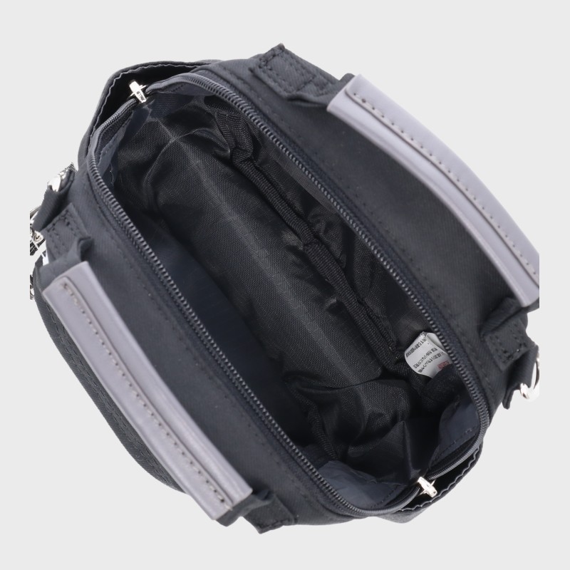 婦人anello GRANDE リュック型ミニショルダー