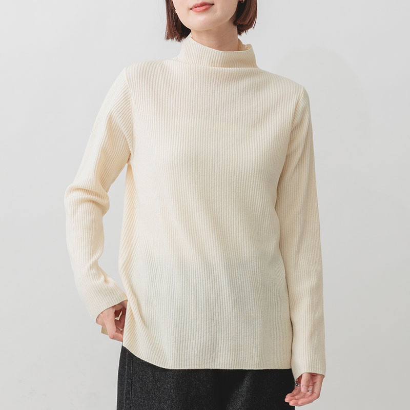婦人『m.m.o.』ふわもちオーバーシルエットボトルネックプルオーバー