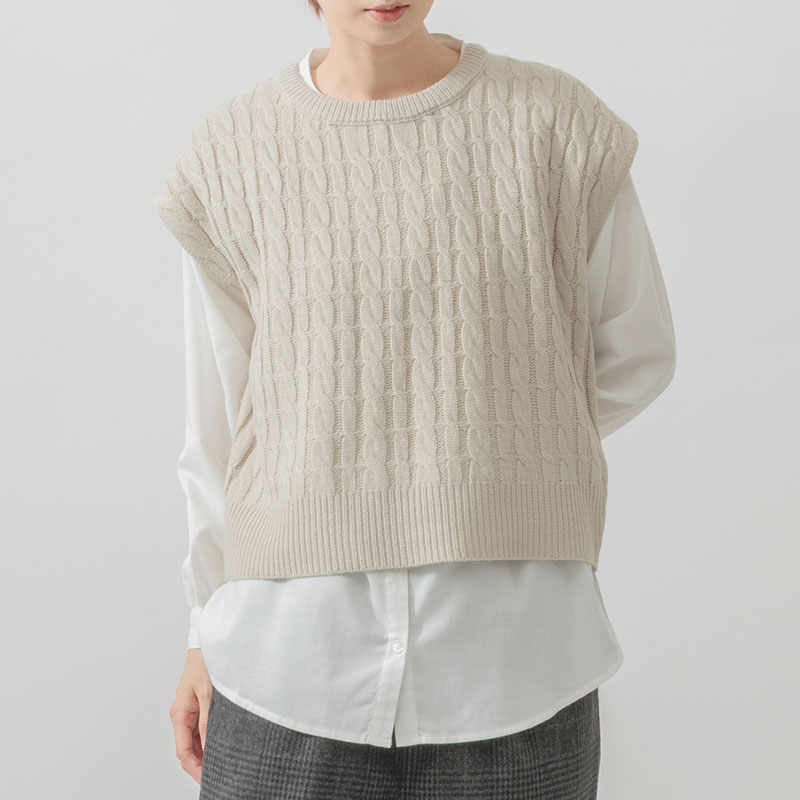 婦人『m.m.o』ニットベスト×ブラウスアンサンブル