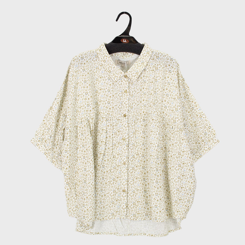 婦人『isoLaine』5分袖小花柄プリントドルマンブラウス