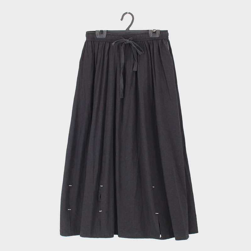 婦人デザインフレアースカート(セットアップ可能)