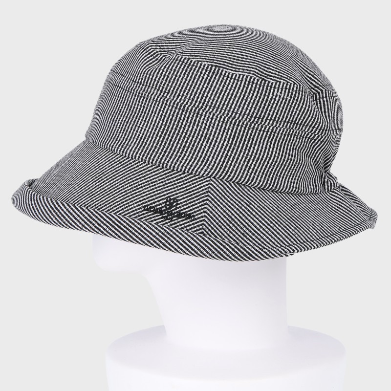 『LUCIANO VALENTINO 』ストライプ柄ロゴ刺しゅうオブザーハット/吸水制電接触冷感素材ビスクール使用