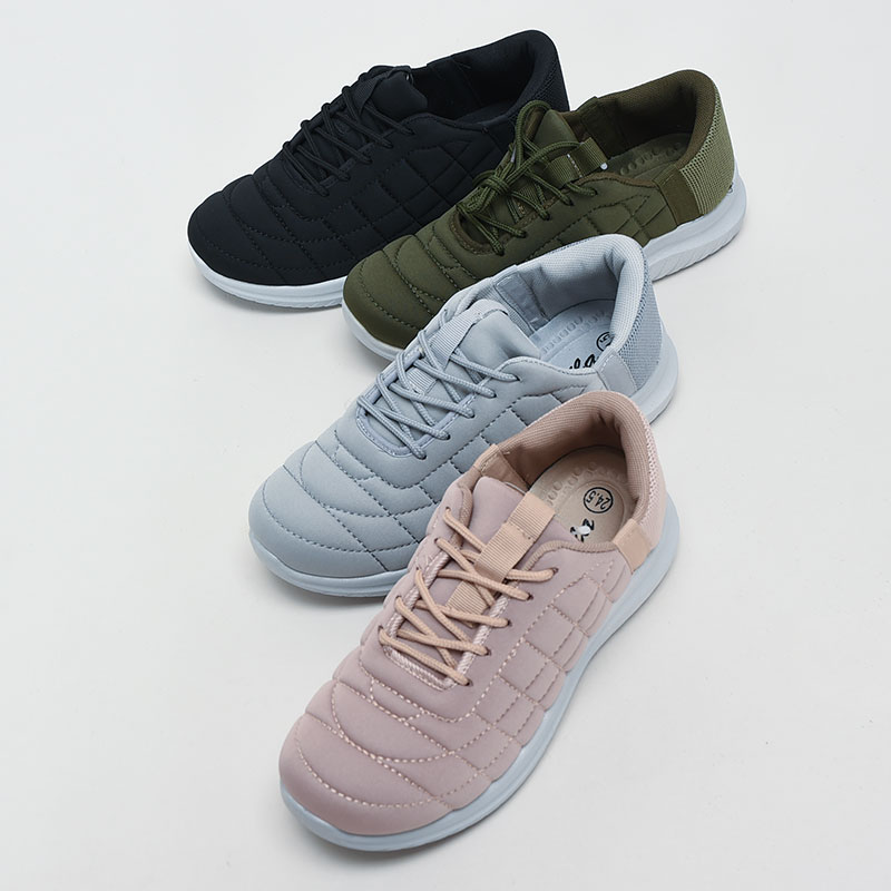 簡単脱着!キルトスニーカー婦人紐