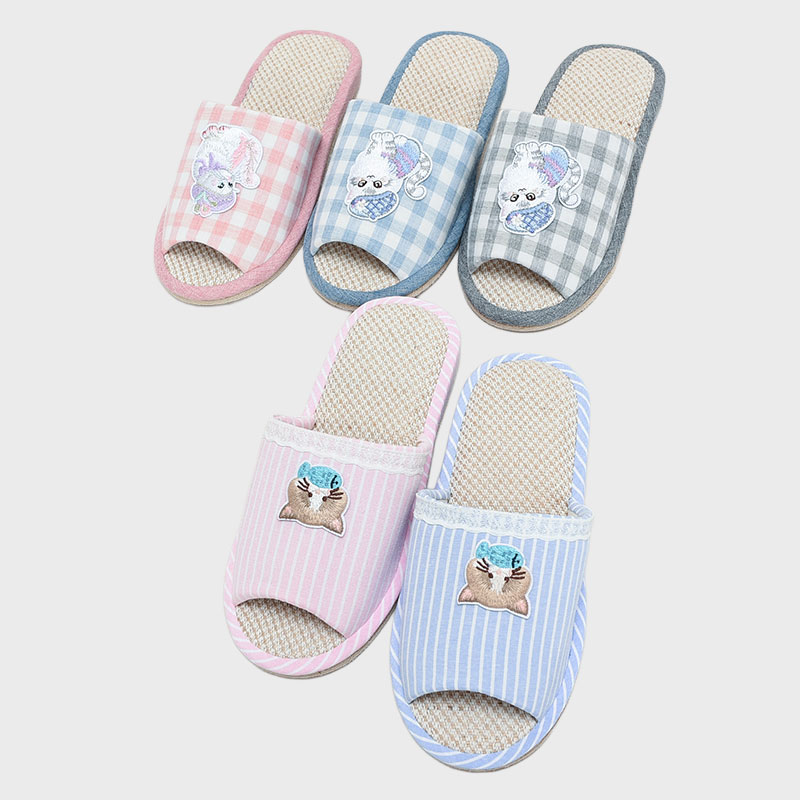 婦人外縫ネコ刺繍スリッパ