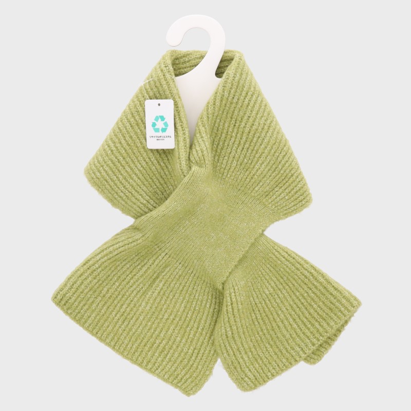 ふんわりニット差し込みマフラー