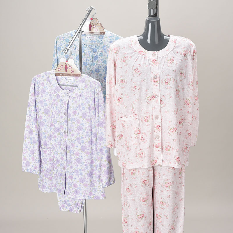 婦人S寸キルトパジャマ