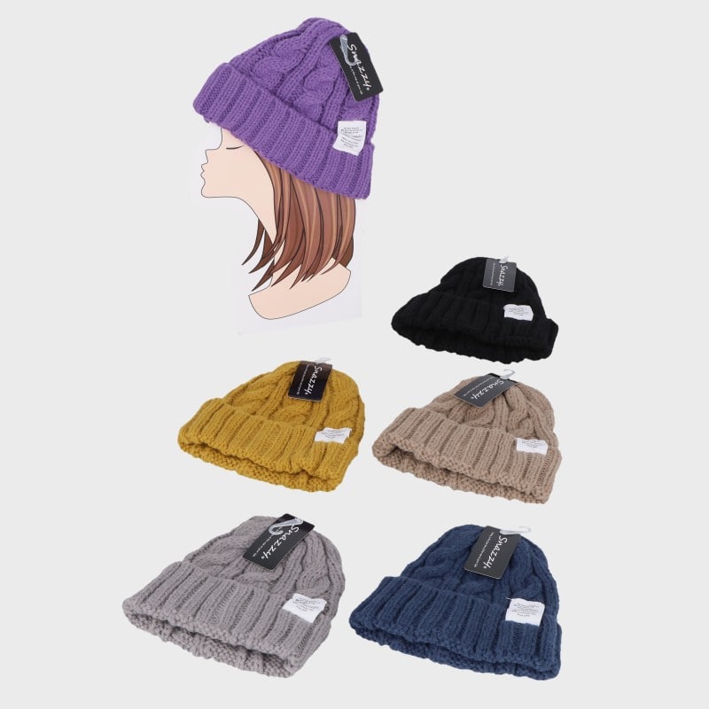 婦人ラベル付きニット帽