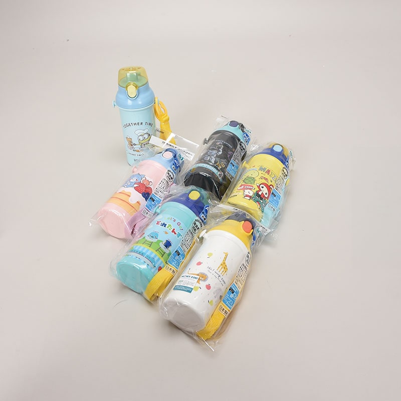 特価キャラクター直飲みプラボトル