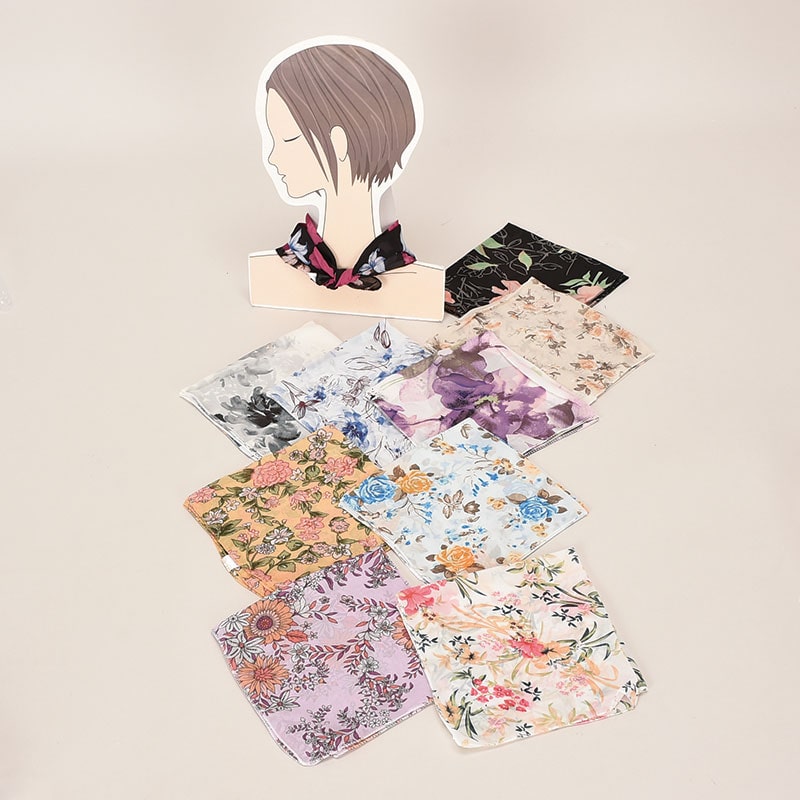 プリントプチスカーフ