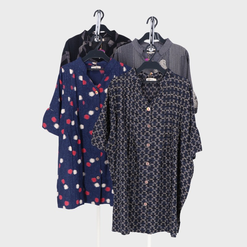 麻混和柄ブラウス