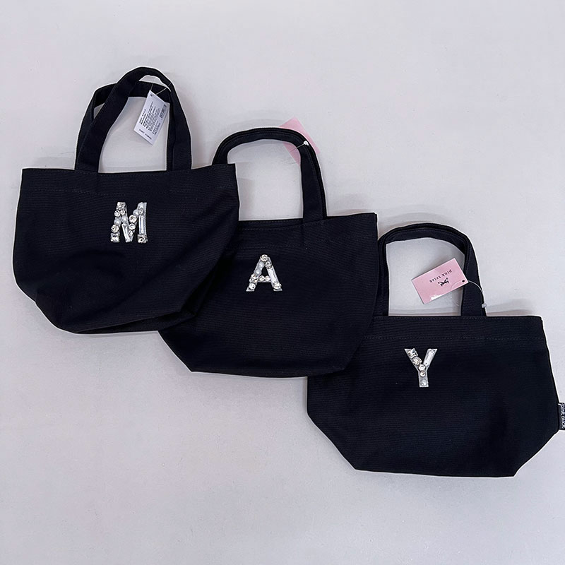 ビジューアルファベットバッグ