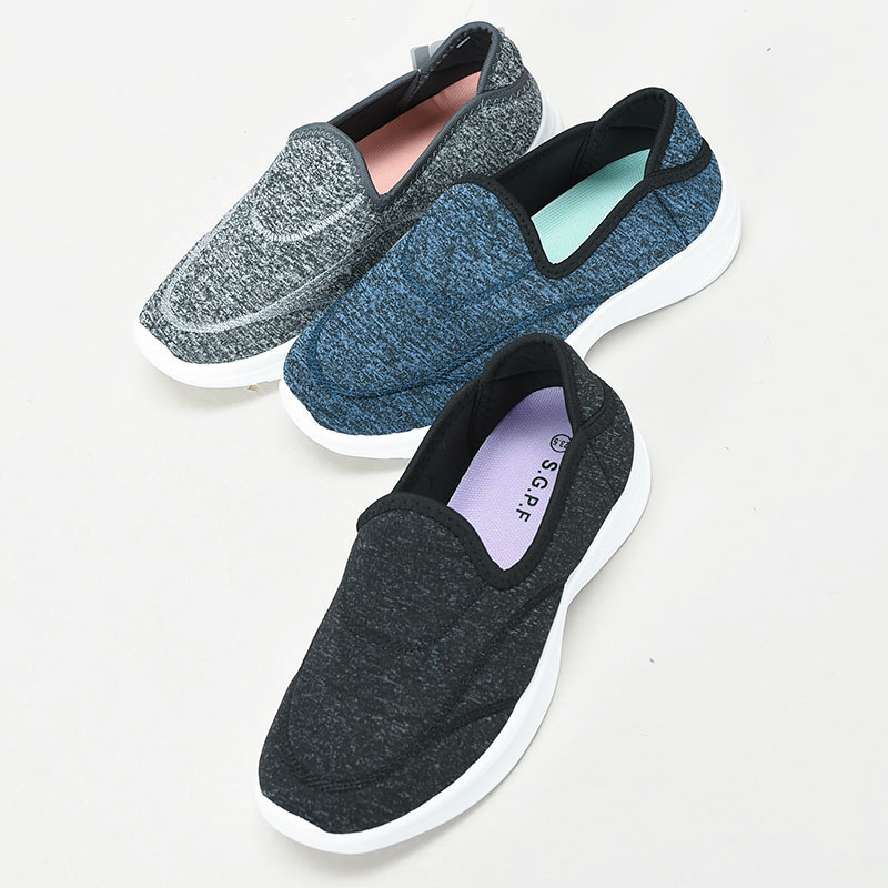 特価婦人キックバックスニーカー
