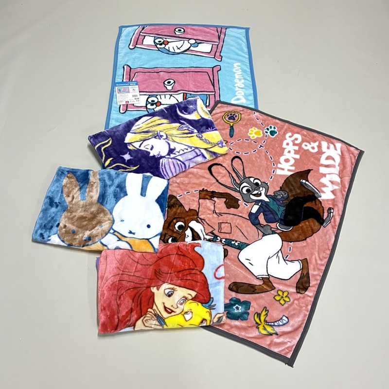 キャラひざ掛け