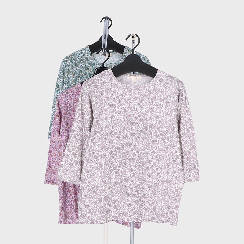 婦人7分袖総プリントTシャツ