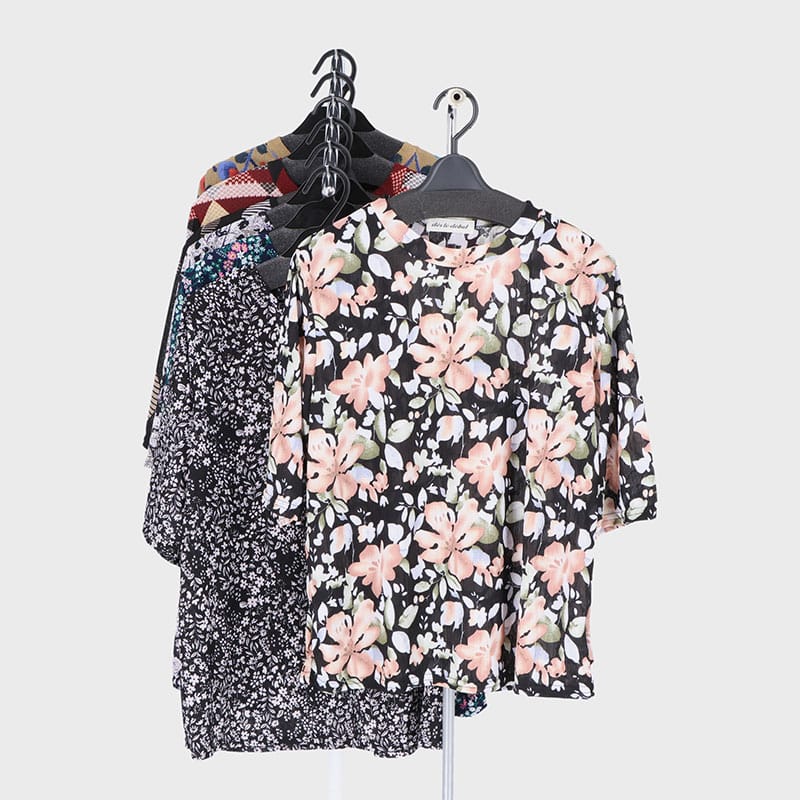 婦人5分袖楊柳プリントギャザーTシャツ