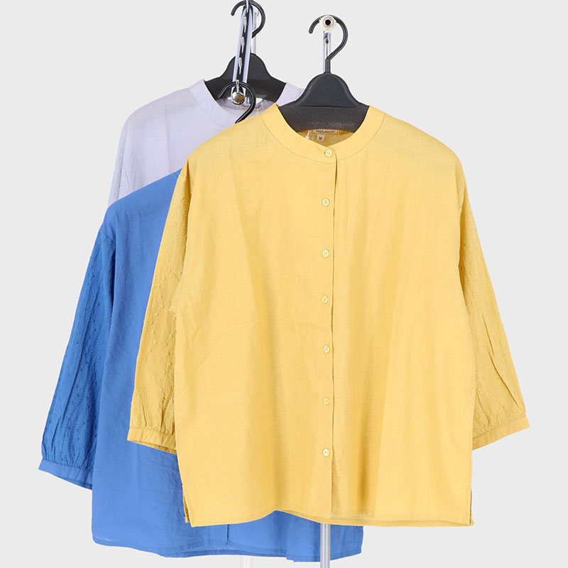 婦人7分袖袖刺繍切替ブラウス