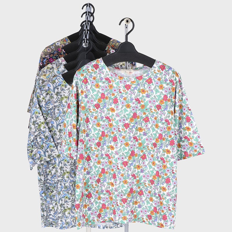 婦人大寸5分袖総柄プリント2柄Tシャツ