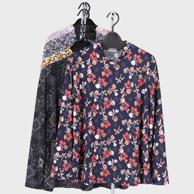 婦人長袖プリントTシャツ