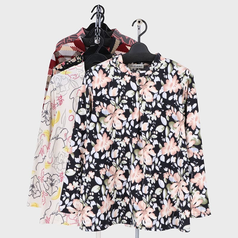 婦人表起毛プリントAラインTシャツ