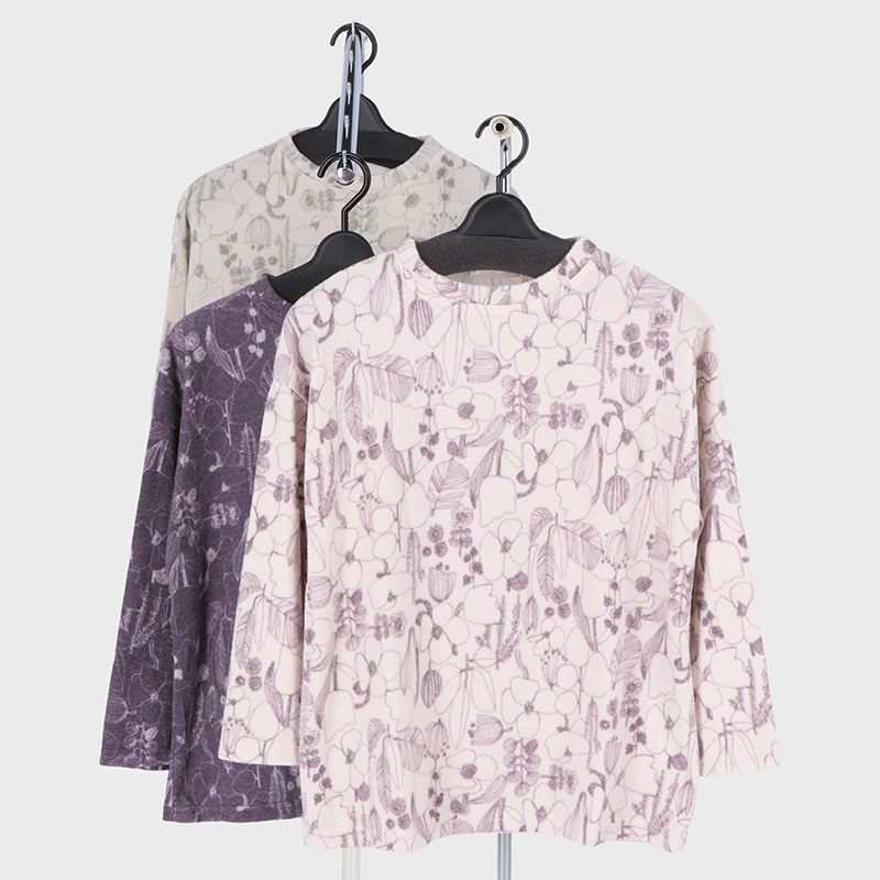 婦人大寸起毛プリントTシャツ