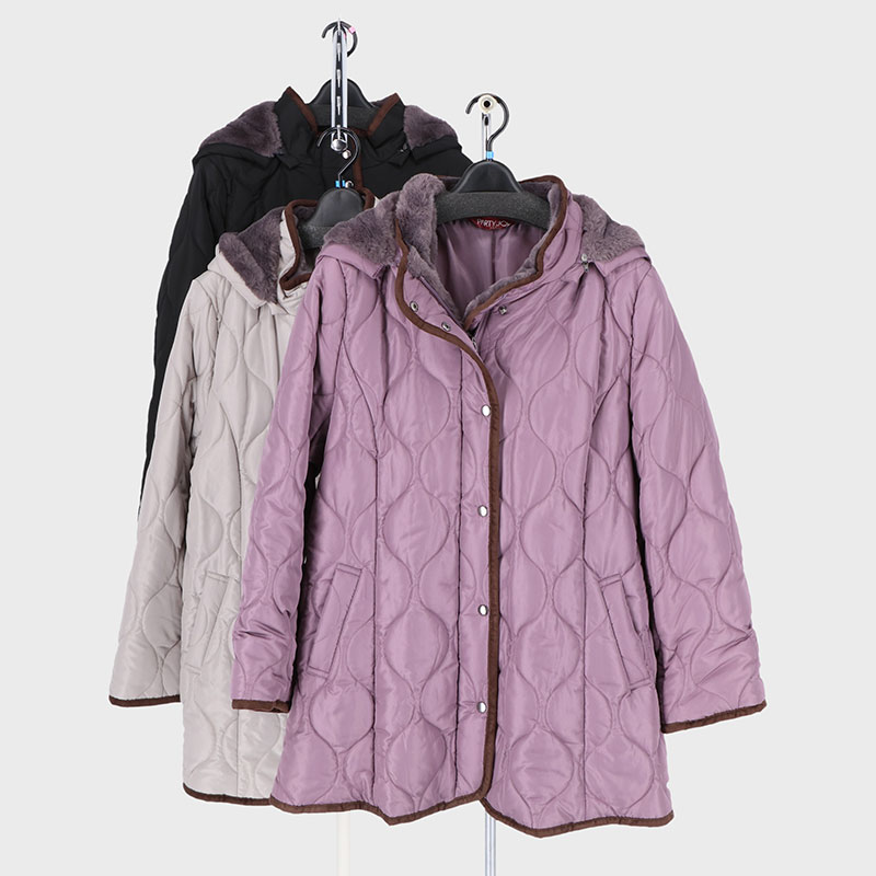 婦人中綿裏ボアキルトジャケット