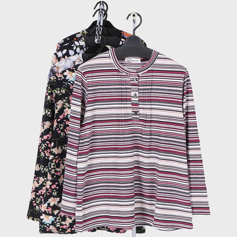 婦人表起毛ピンタックTシャツ