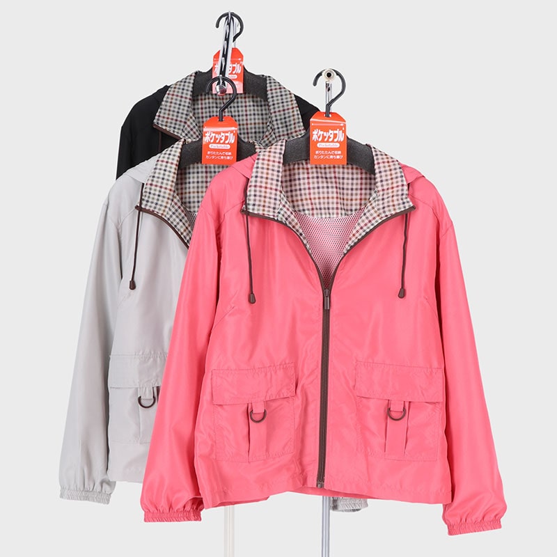 婦人大寸ポケッタブルジャケット