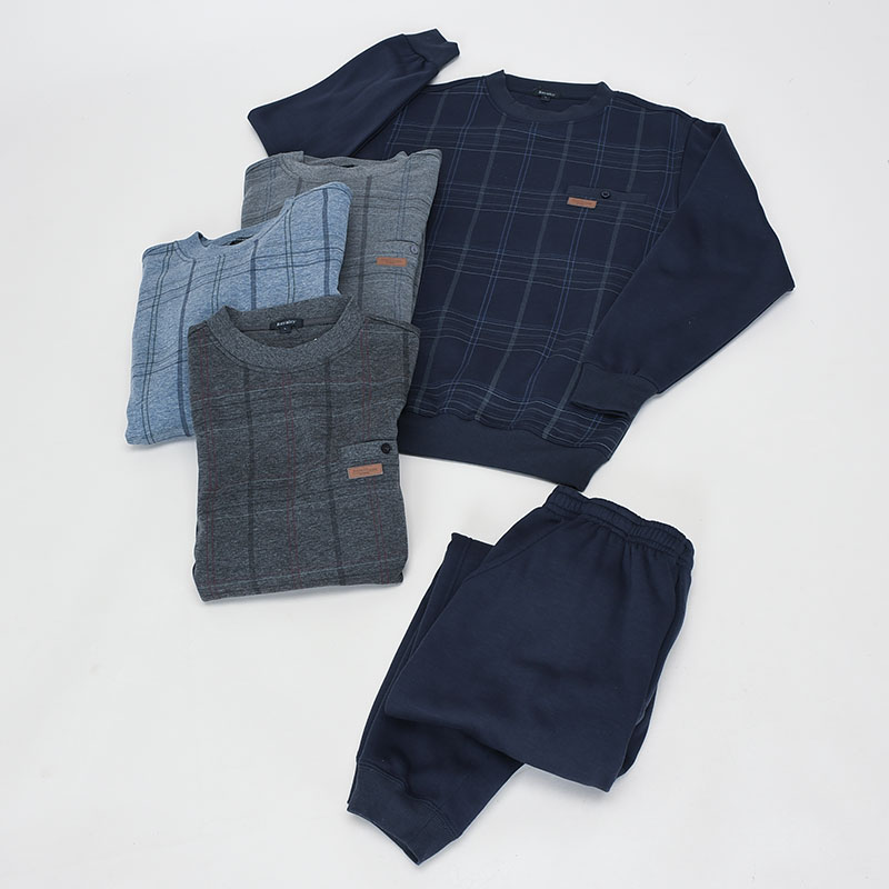 紳士大寸裏起毛前身格子丸首スーツ