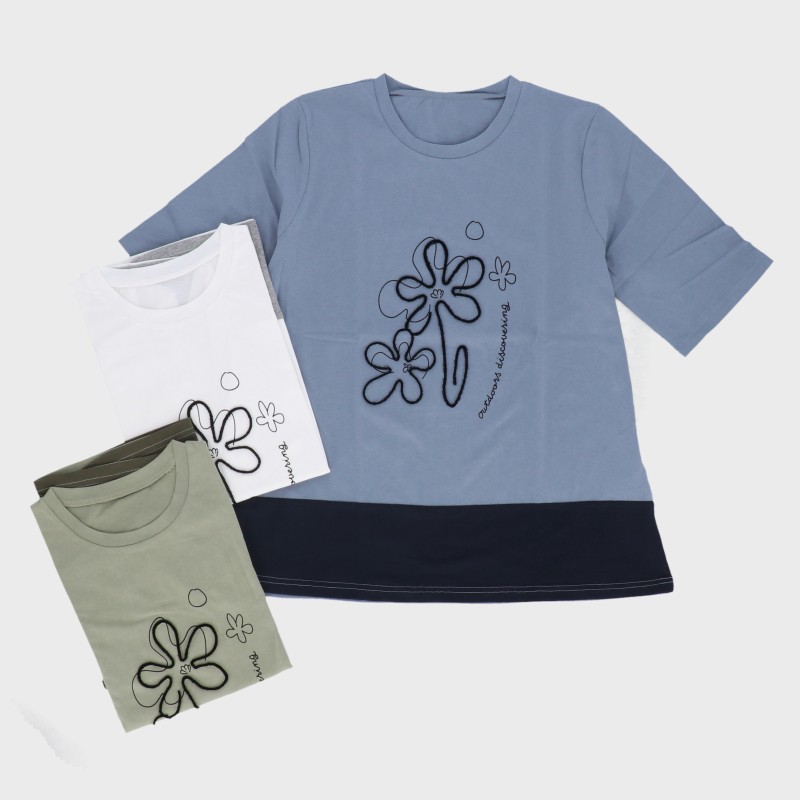 【バンドル】婦人5分袖花柄刺しゅう配色Tシャツ