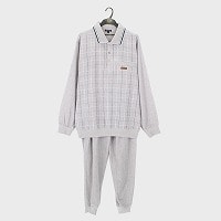 �a�m�Ē��������k���|���݃X�[�c�wRoyalcy�x