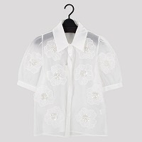 �w�l�wK�@Three�x�ԁ@�V�A�[�V���c