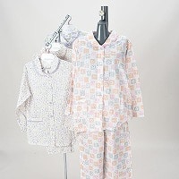 �w�l�V�A�T�b�J�[�p�W���}