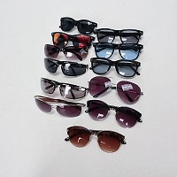 �a�m�f�U�C���T���O���X