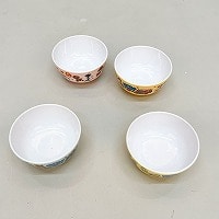 �p�E�E�p�g���[���@�����~���{�E���r