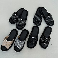 �w�l�N���X�o���h�r�W���[�T���_��