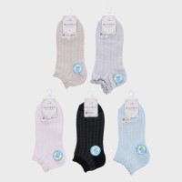 �w�l�w�ق�̂������x�X�j�[�J�[��\�b�N�X