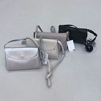 �J���X�V�����_�[